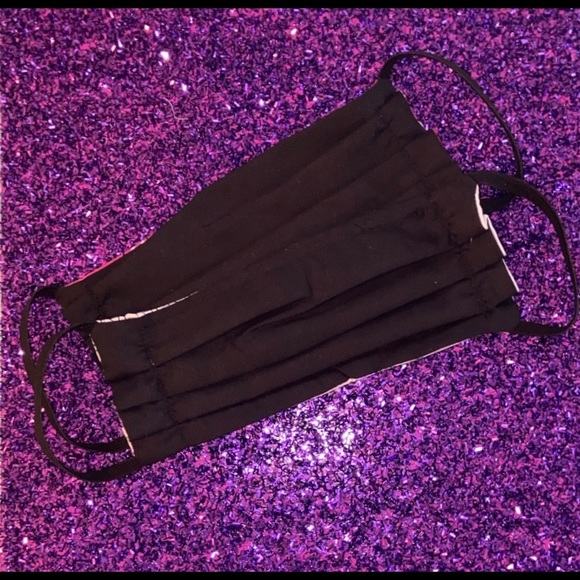 ✨Mask Set✨ - Picture 2 of 3